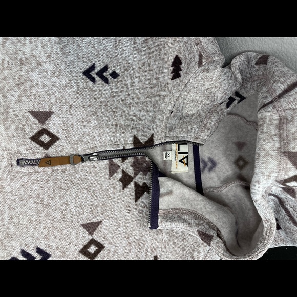 LIV Outdoor Mariah Hooded Pullover Quail Aztec - Picture 2 of 2